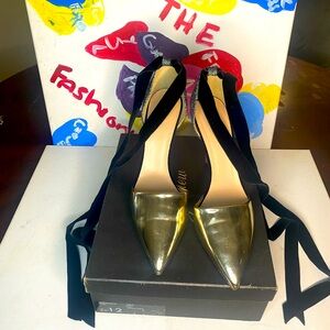 J Crew Gold Leather and Glitter Velvet Ankle Tie Up Stiletto Size 12